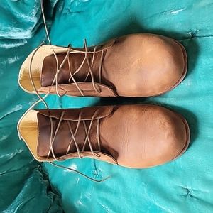 leather Lace up booties